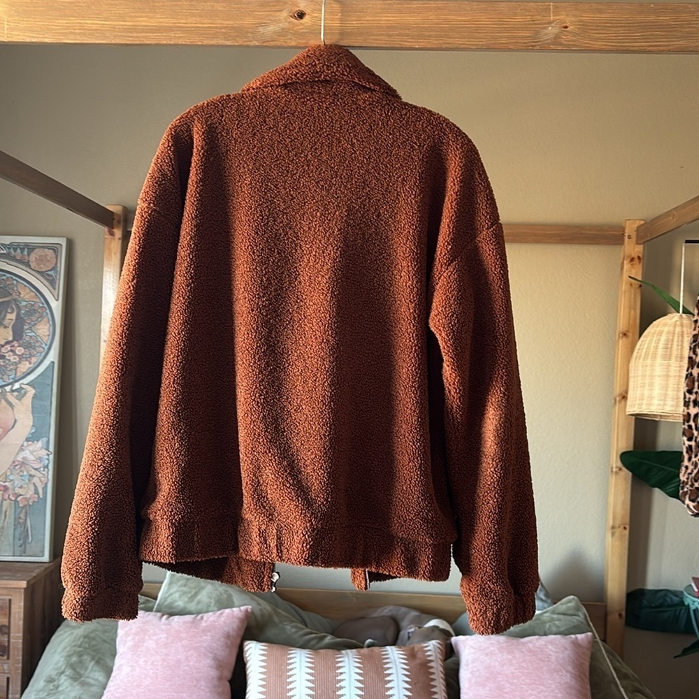 Hem and Thread / Brown Teddy Jacket Size M - Picture 2 of 4